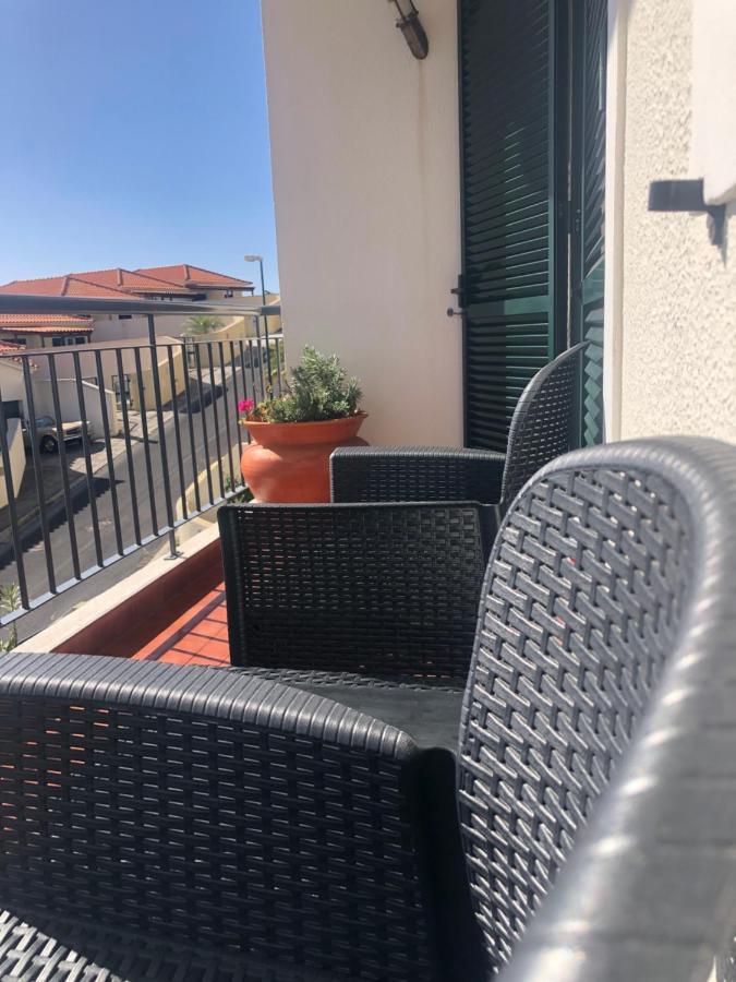 Sunshine Room Gaula Luaran gambar